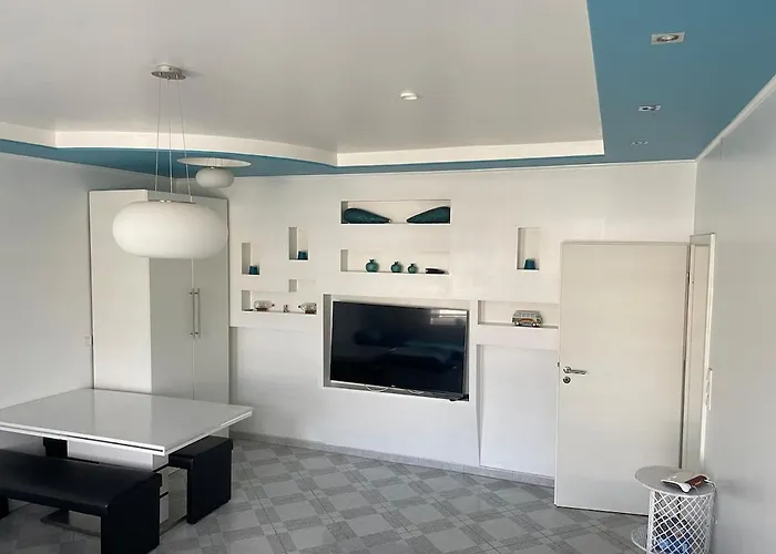 2 Zimmer Whg In Hannover Naehe Zentrum Mit Whirlpool Und Nahen Oeffentliche Verkehrsmitteln
