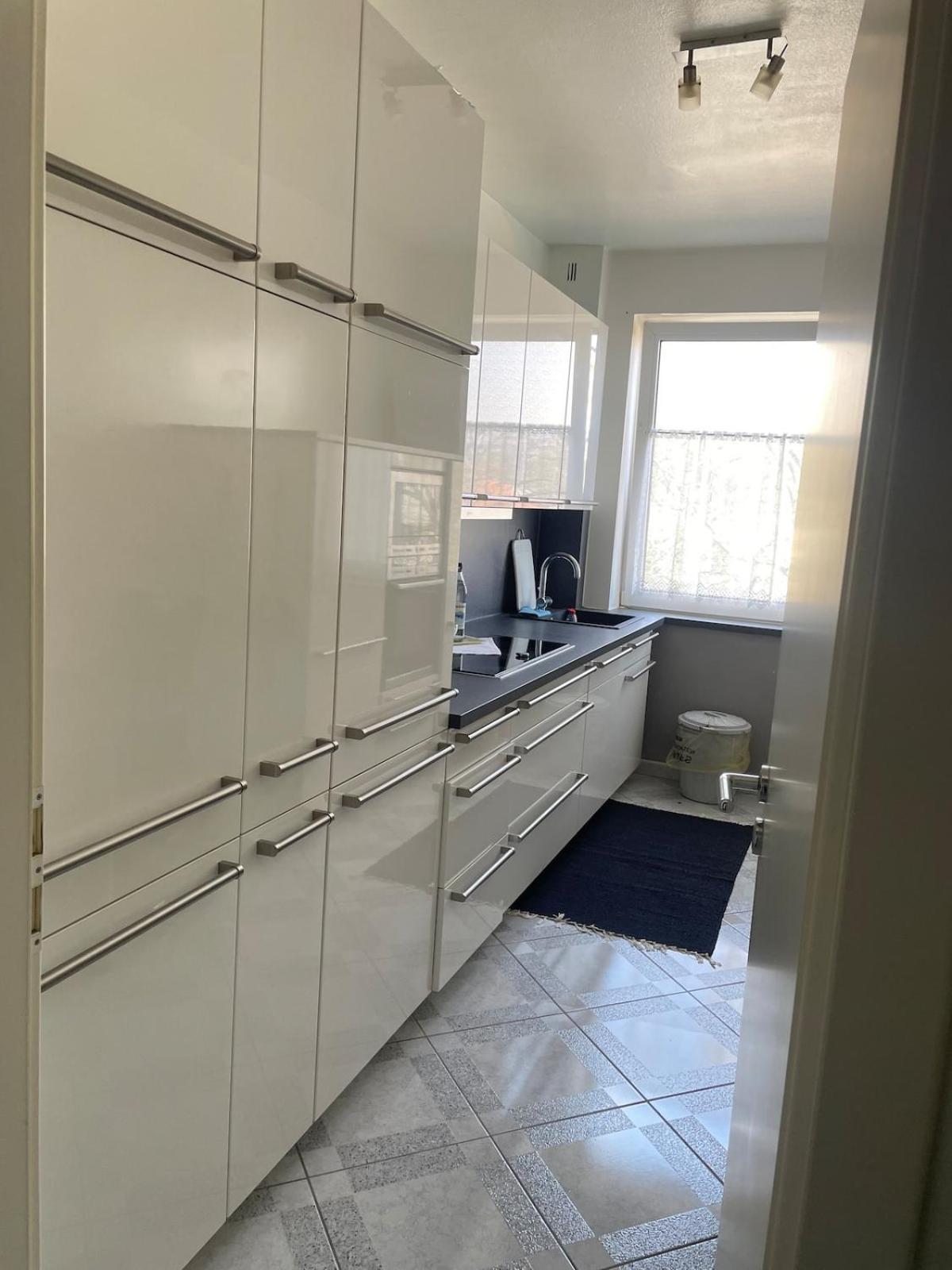 Apartment 2 Whg In Naehe Zentrum Mit Whirlpool Und Nahen Oeffentliche Verkehrsmitteln